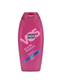 VO5 Give Me Moisture Shampoo 400ml Infused with 5 Vital Oils for dry hair